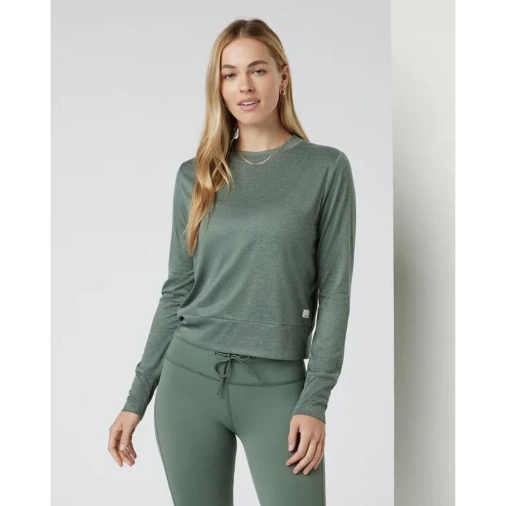 Vuori Long Sleeve Halo Crew Sage Green Pullover Size S Retail $96